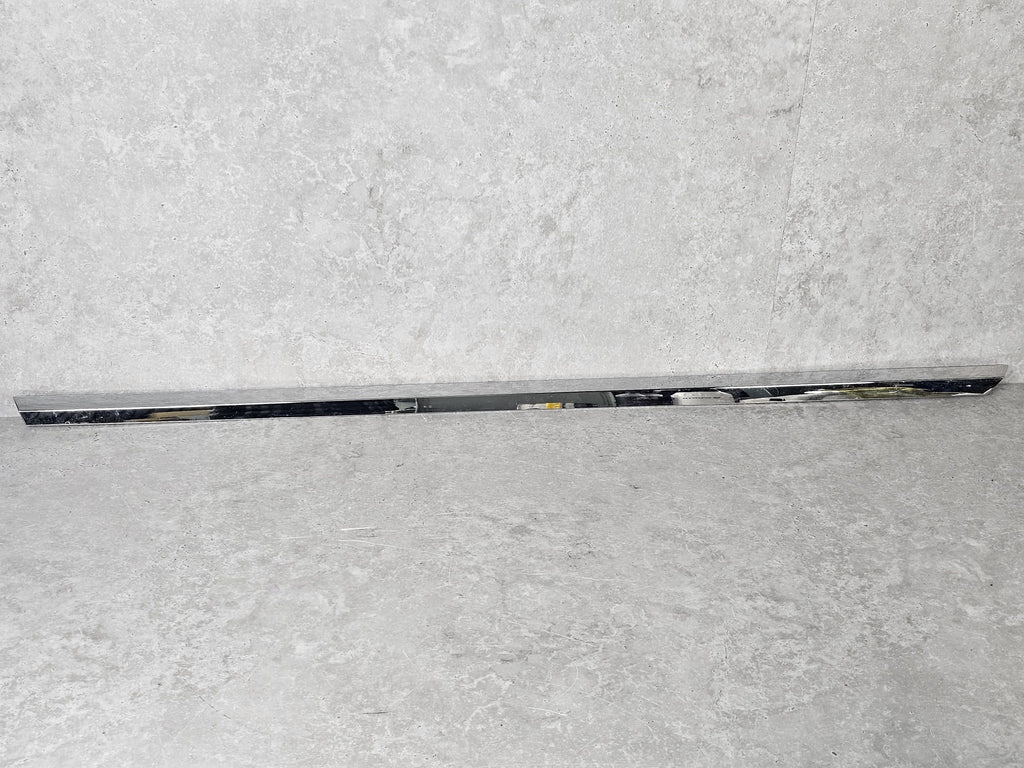 BENTLEY CONTINENTAL TRIM STRIP FOR DOOR LH 3SD853515H