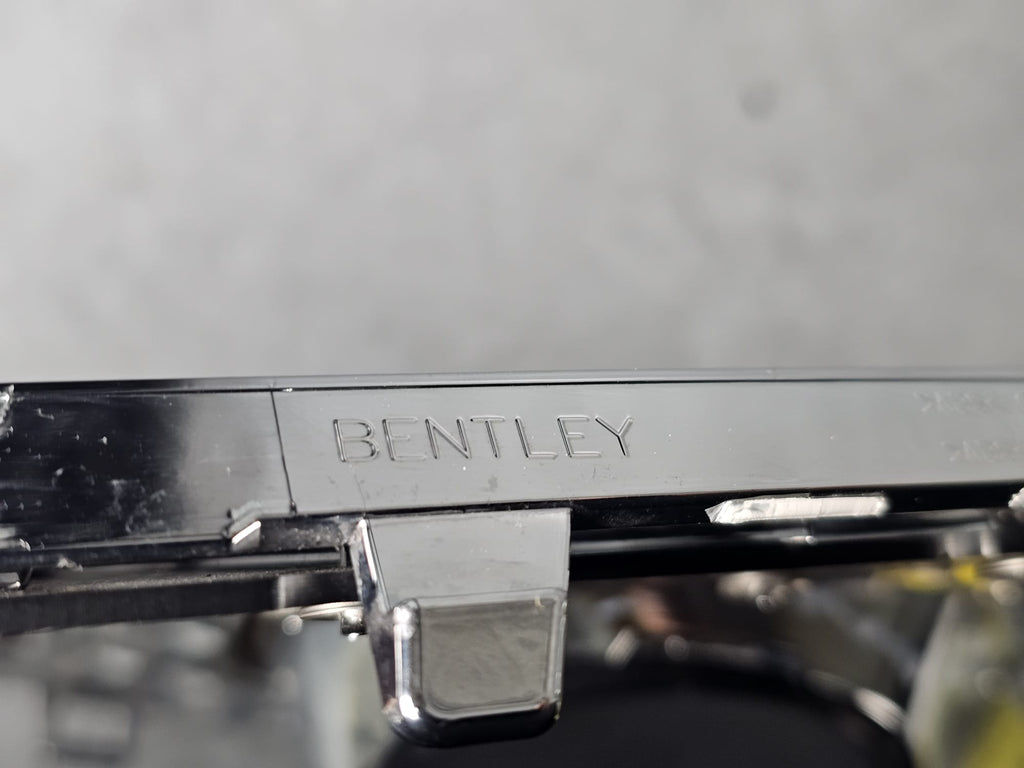 BENTLEY BENTAYGA FIRST GENERATION LEFT SIDE PROJECTOR GRILLE [FACELIFT] [2020 - 2022] CROSSOVER 36A807681J