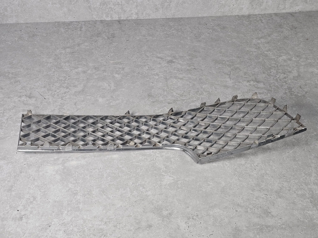 BENTLEY CONTINENTAL GRILLE MOULDING FRONT COVER LEFT HAND 3W5807681