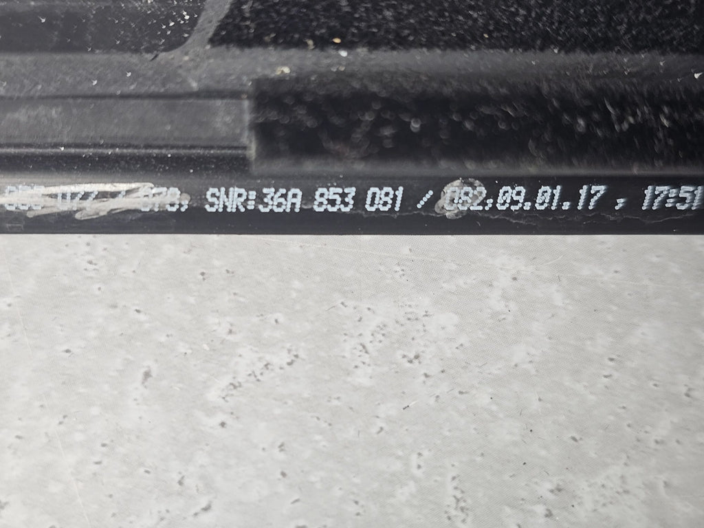 BENTLEY BENTAYGA 2016-2020 TRIM STRIP FOR WAISTLINE 36A853081