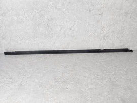 BENTLEY BENTAYGA 2016-2020 TRIM STRIP FOR WAISTLINE 36A853078