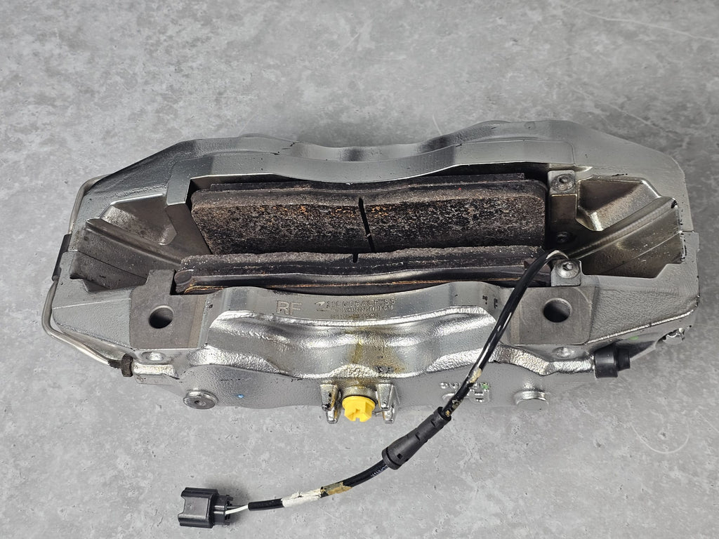 MCLAREN 650S FRONT RIGHT CCM CALIPER (USED) 11C0064CP.S5 REF2