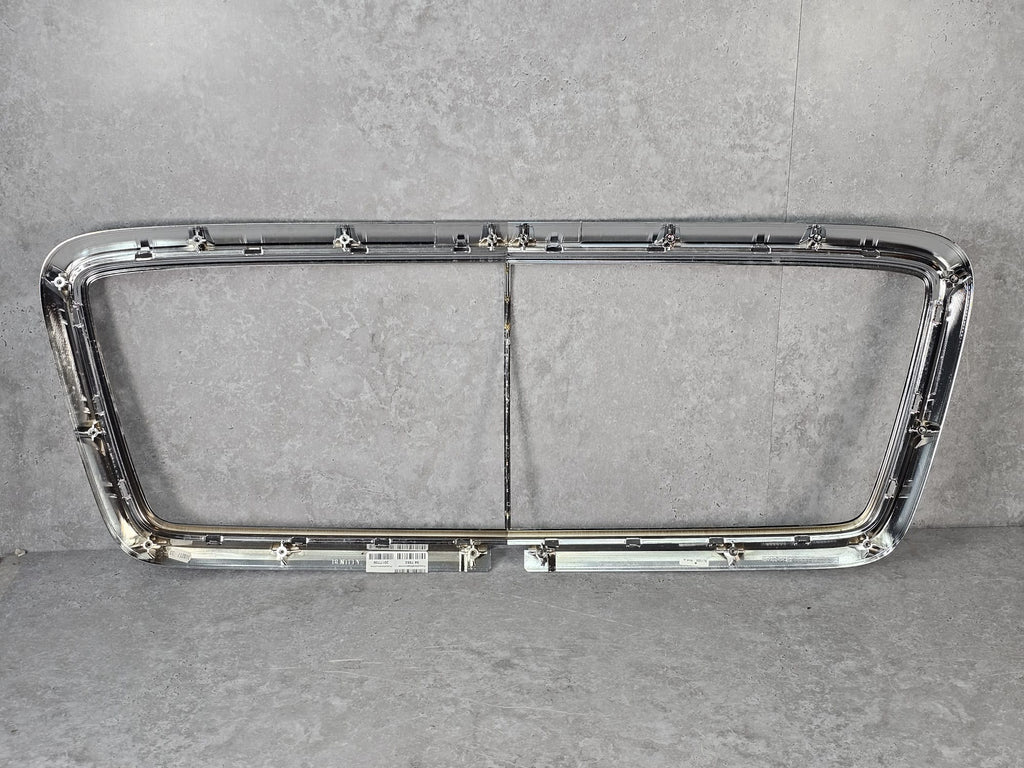 BENTLEY BENTAYGA BY636 FRONT GRILL SURROUND 36A853641G