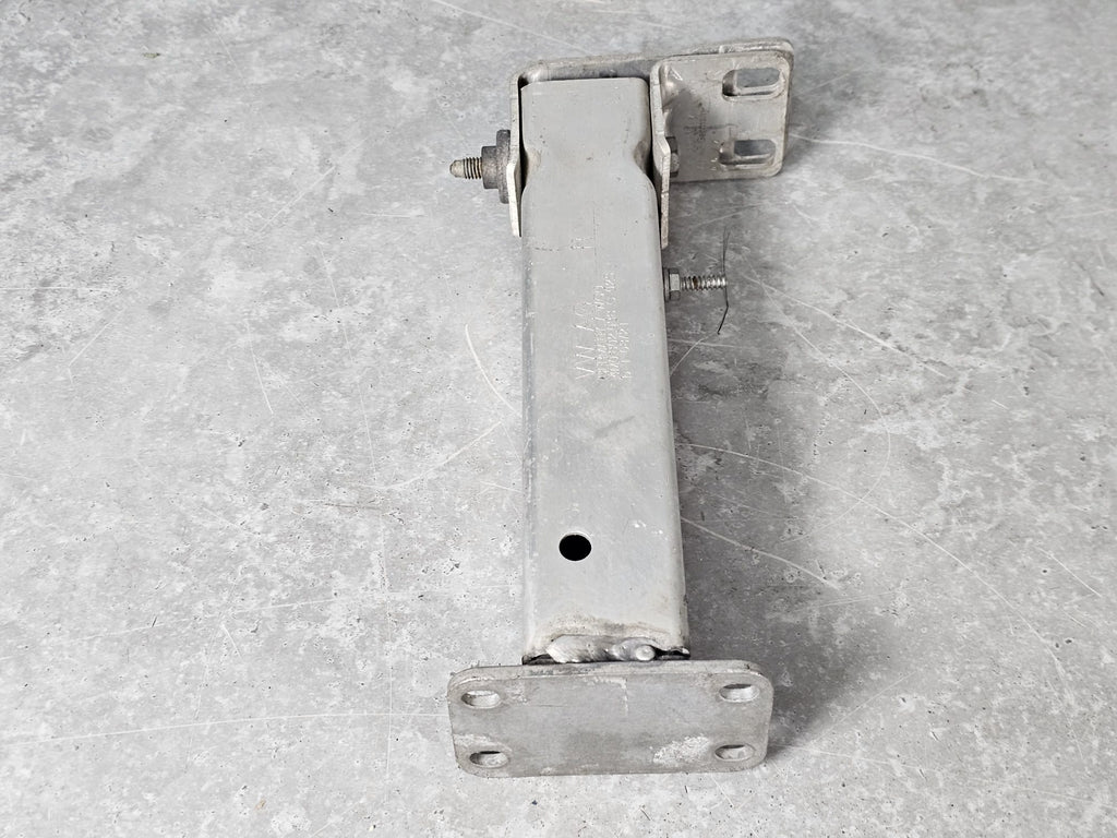 AUDI Q7 SQ7 FRONT RIGHT LOWER IMPACT BRACKET 4M0802038D