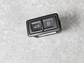 AUDI BLACK PLASTIC PUSH-BUTTON SWITCH 4G0959831D