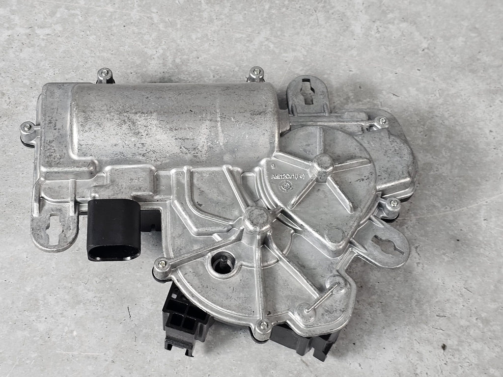 AUDI SERVOMOTOR FOR REAR LID 3V5827887C