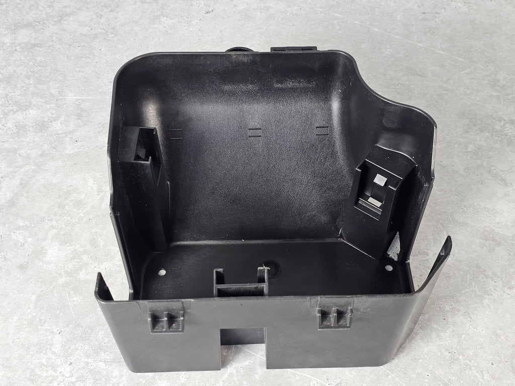 BENTLEY MULSANNE  2010 - 2020 FUSE RELAY JUNCTION BOX HOUSING 3Y0937405