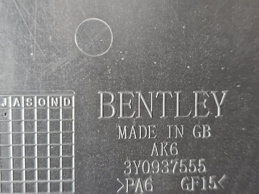BENTLEY MULSANNE  2010 - 2020 FUSE RELAY JUNCTION BOX COVER HOUSING 3Y0937555