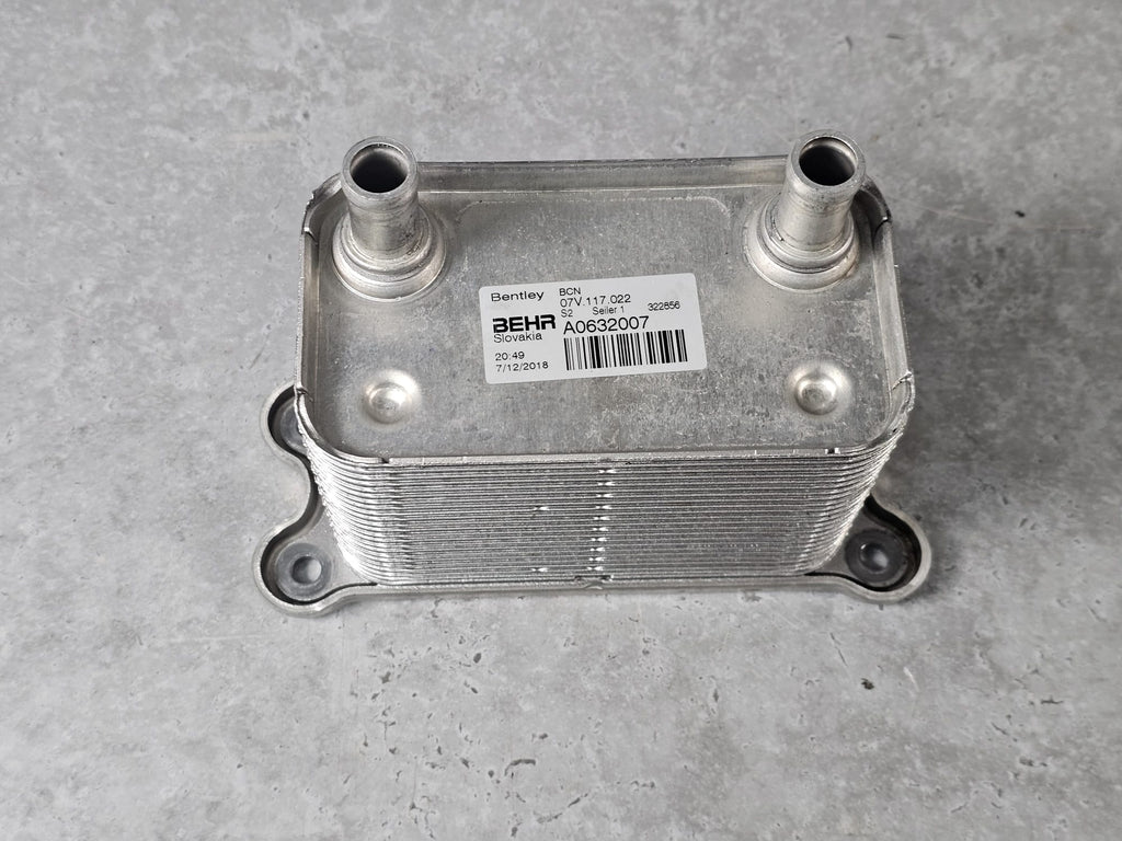 BENTLEY MULSANNE (2010-) OIL COOLER 07V117022