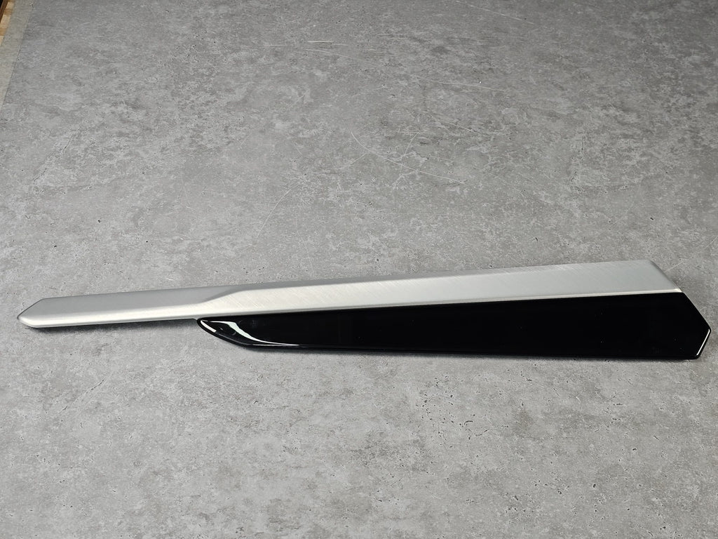 LAMBORGHINI URUS CARRIER WOOD PIANO BLACK 4ML867224AG