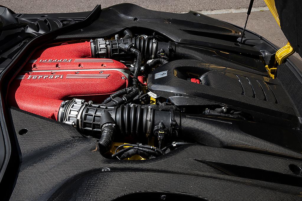 FERRARI 12-CILINDRI CARBON COMPLETE ENGINE COVER KIT 788430 788426 788427