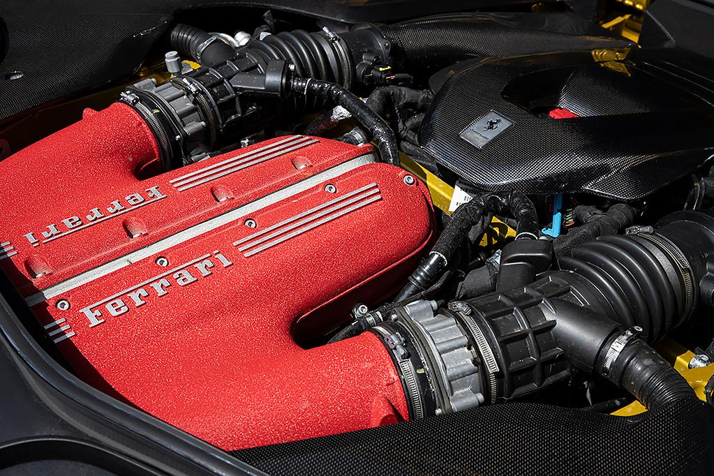 FERRARI 12-CILINDRI CARBON COMPLETE ENGINE COVER KIT 788430 788426 788427