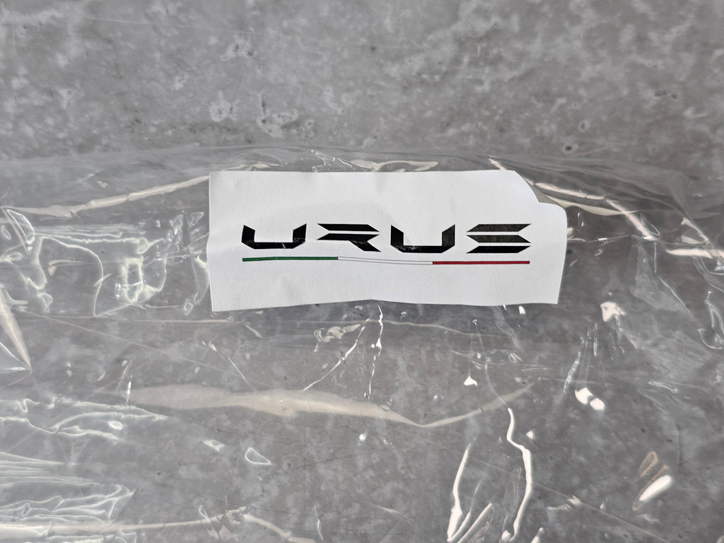 LAMBORGHINI URUS WELCOME KIT CAR FRAGRANCE BOX GLOVES CREAM WITH BAG
