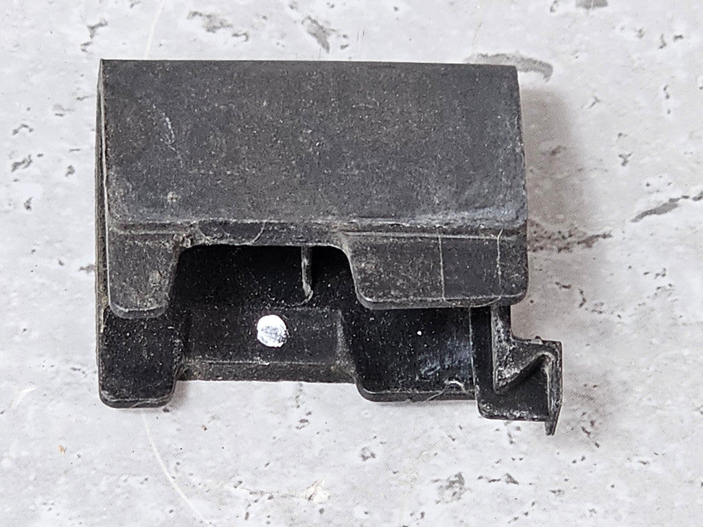 ASTON MARTIN DBX LOWER RADIATOR GRILLE B CAP MY83-8B177-AA