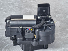 MCLAREN  E-RELEASE SIDE DOOR LATCH RH 13AB237RP