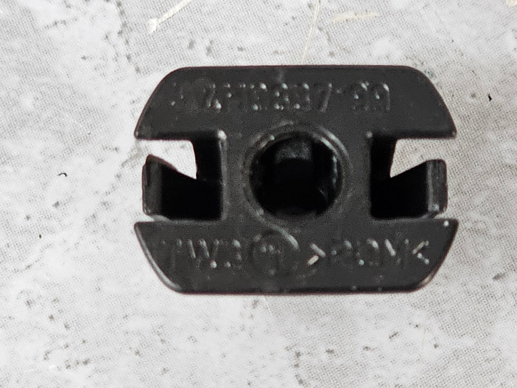 FERRARI PORTOFINO FASTENER BUTTON 014591687