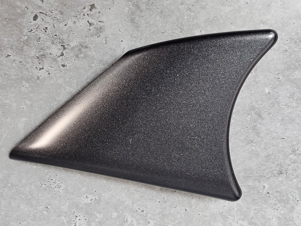 MCLAREN 570S MIRROR SCALP LOWER RH 11A8416CP