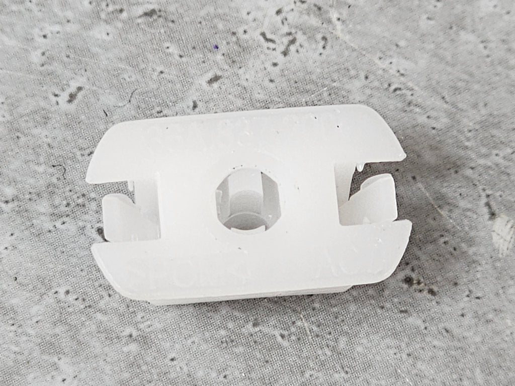 BENTLEY BENTAYGA (2015-2020) CLAMP 36A 837 200