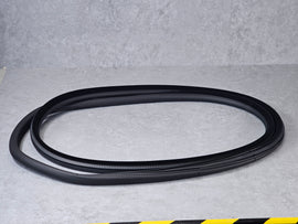 MCLAREN DOOR SEAL RUBBER - 14AC659CP