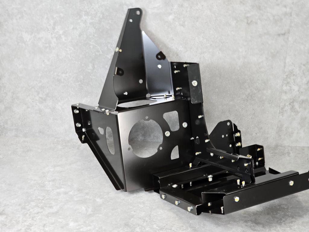 MCLAREN 570S 2015-ON REAR LEFT QUARTER FRAME MOUNTING BRACKET 13AA890CP