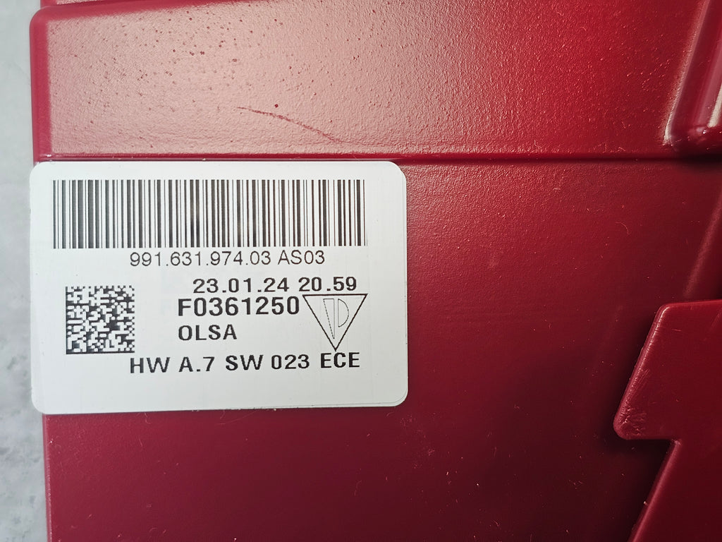 PORSCHE 991.2 REAR RIGHT LIGHT 99163197403
