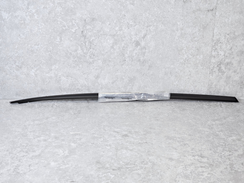 LAMBORGHINI URUS WATER CATCHING 4ML854327