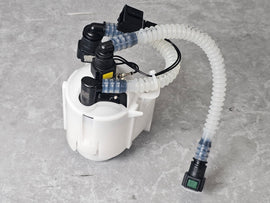 BENTLEY BENTAYGA FUEL FILTER WITH BRACKET 36A258579