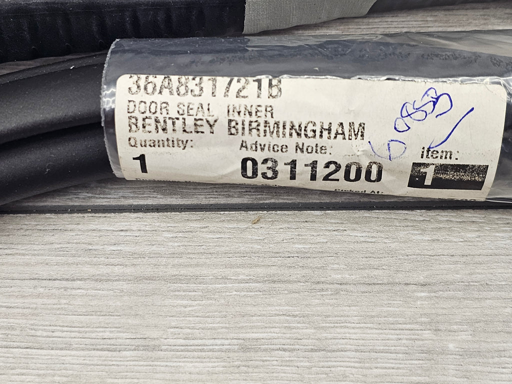 BENTLEY BENTAYGA FRONT LEFT DOOR SEAL 36A831721B