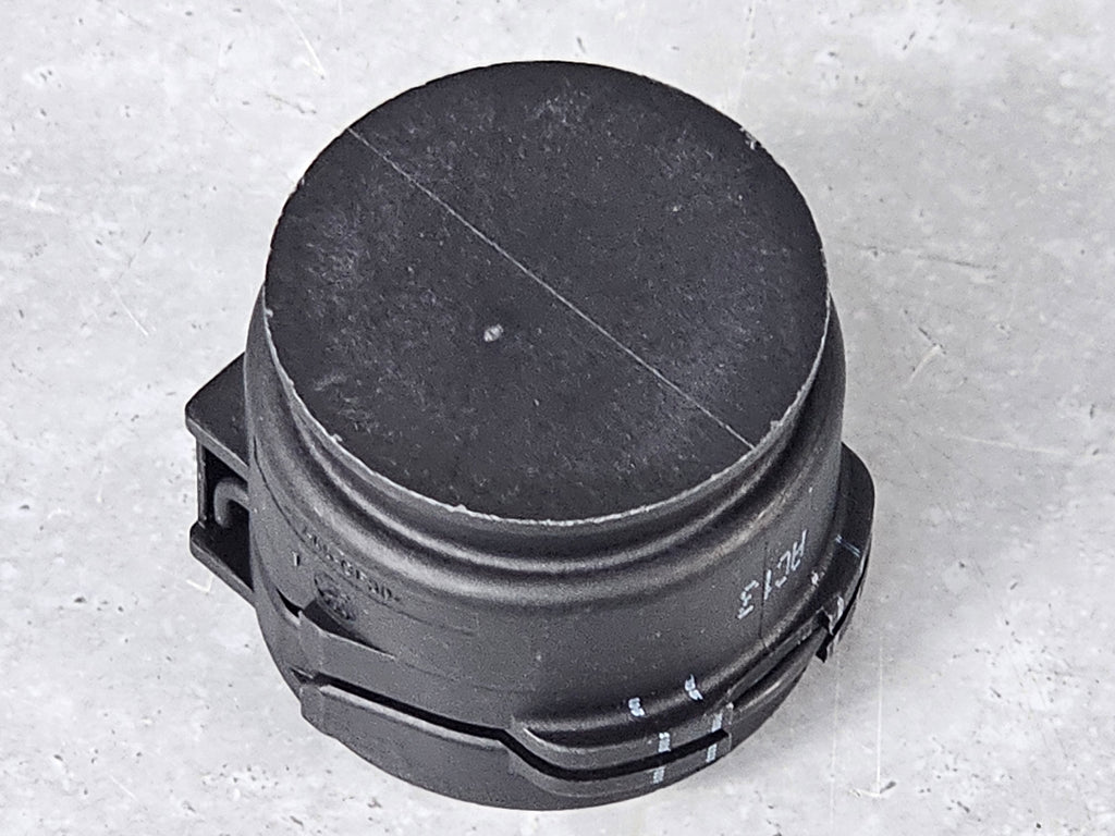 BENTLEY END CAP 4W0121299