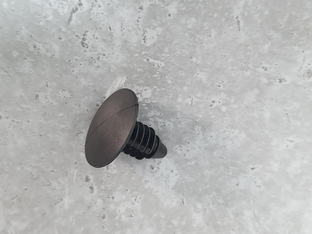 ASTON MARTIN FASTENER 6.5 X 6.0 703742