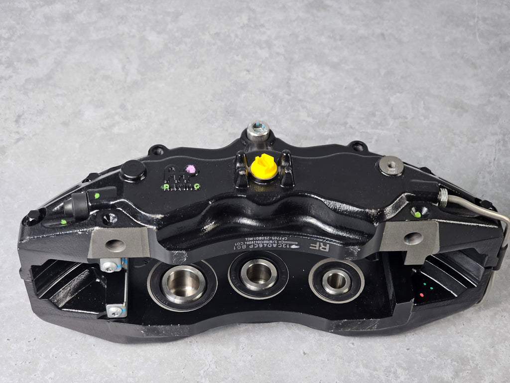 MCLAREN 570S FRONT RIGHT CALIPER 13CA046CP.BG1 (BLACK)