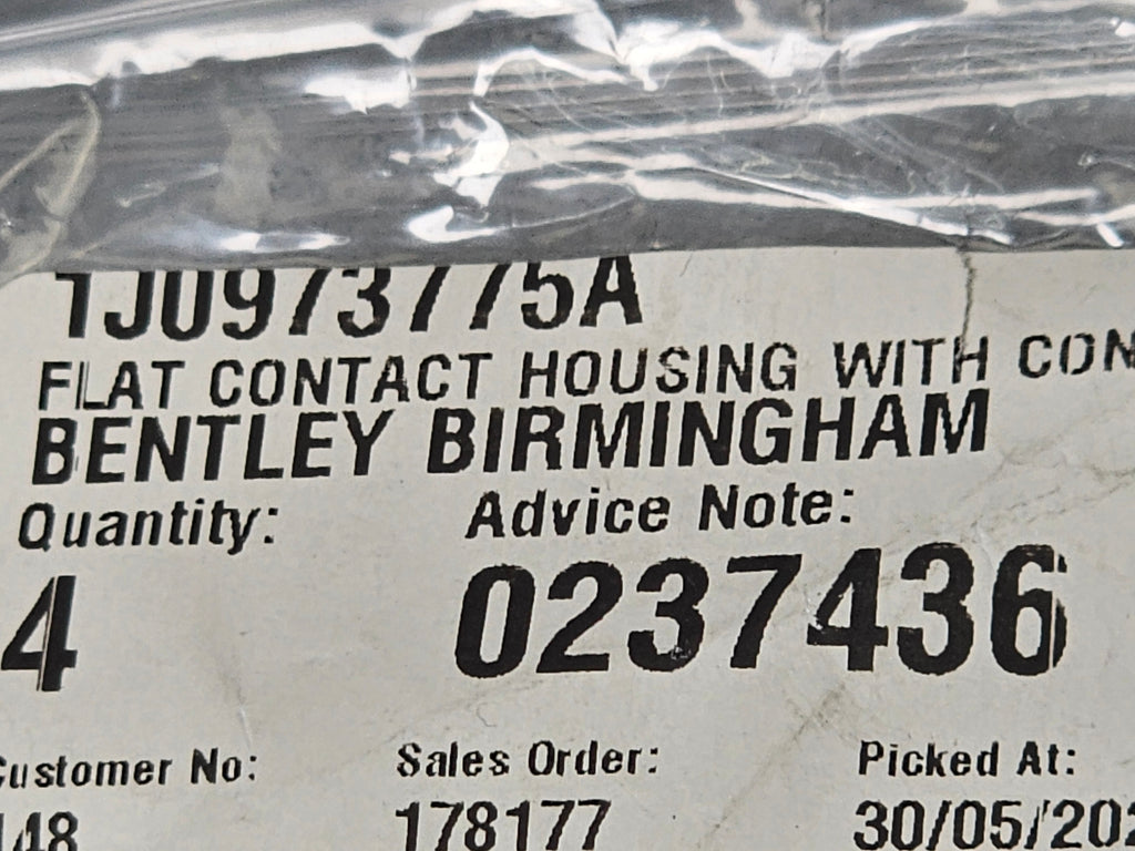 BENTLEY FLAT CONTACT HOUSING WITH 1J0973775A
