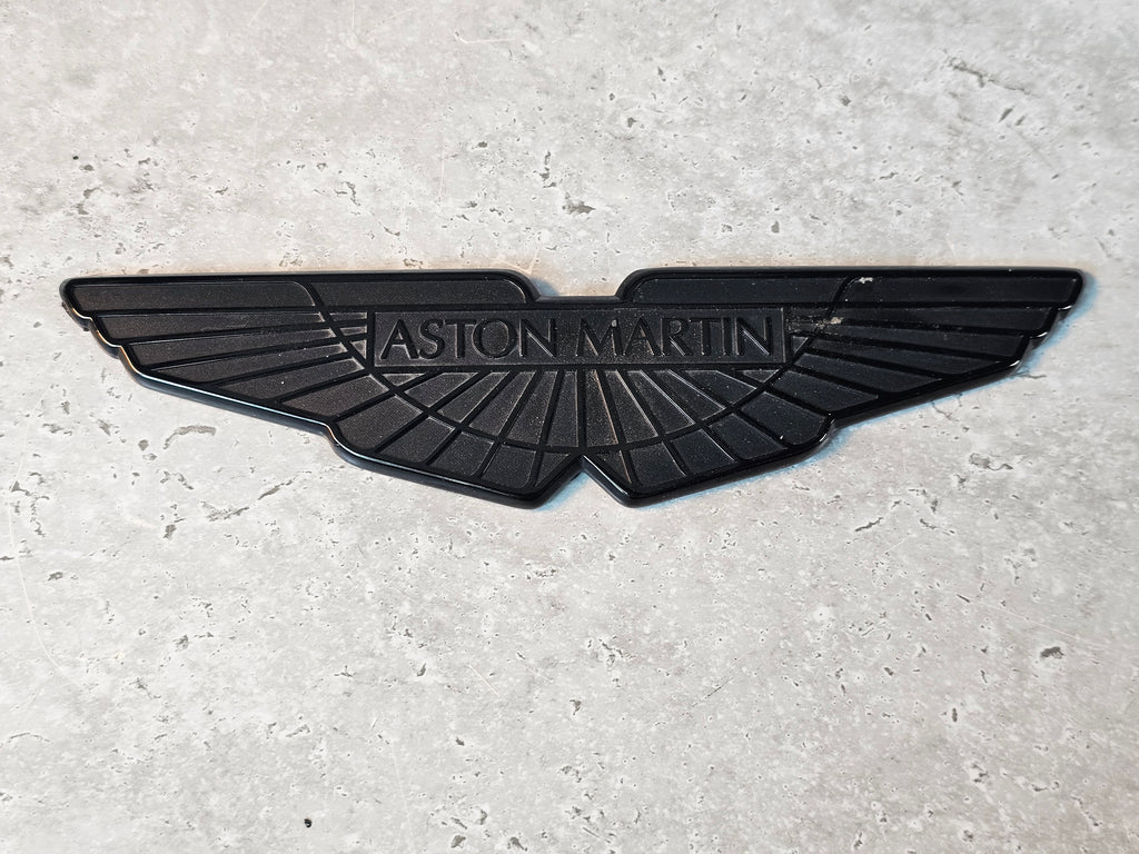 ASTON MARTIN DBS SUPERLEGGERA BLACK CHROME BADGE KY73-001B41-DA