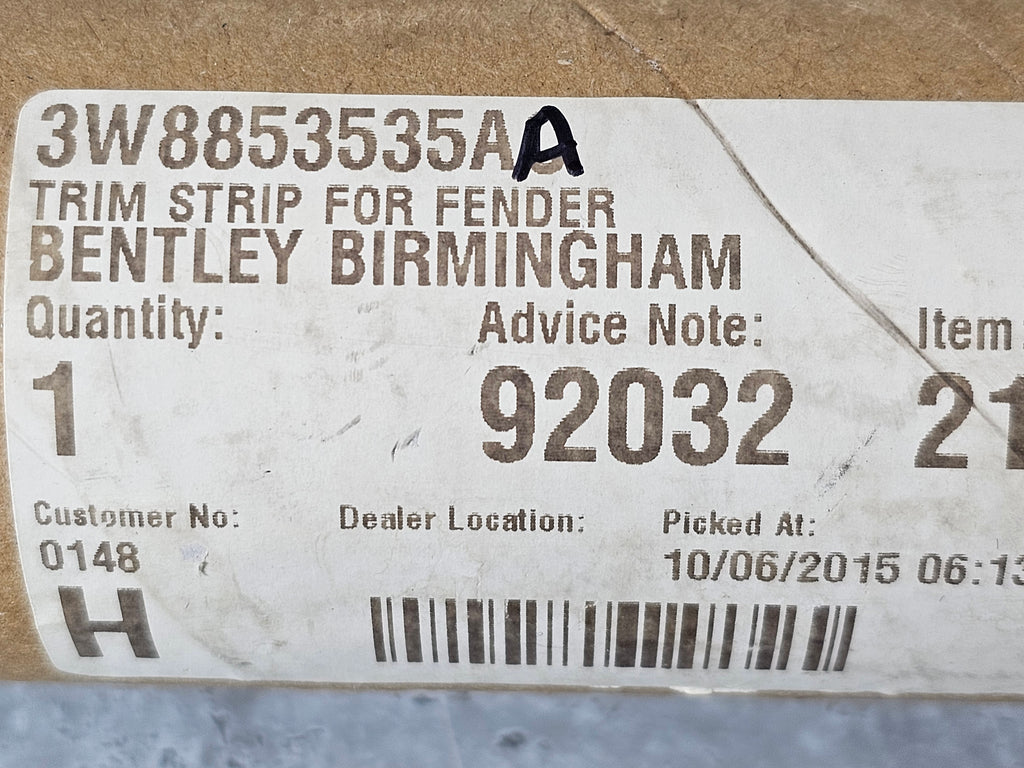 BENTLEY RUBBING STRIP REAR LEFT HAND 3W8853535AA
