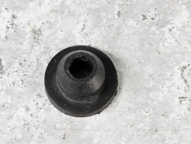MCLAREN WASHER BOTTLE GROMMET PU 13A4199CP