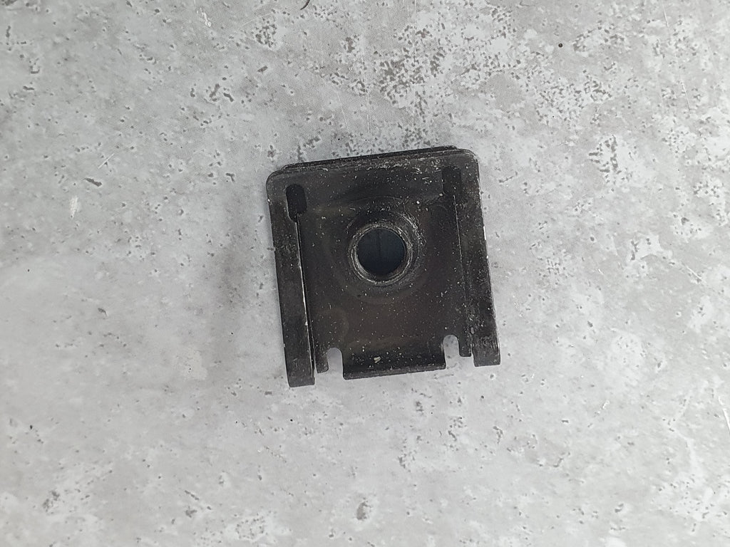 ASTON MARTIN SPRING U CLIP M6 (PACK OF 10) 7G43-10609E-AA-PK