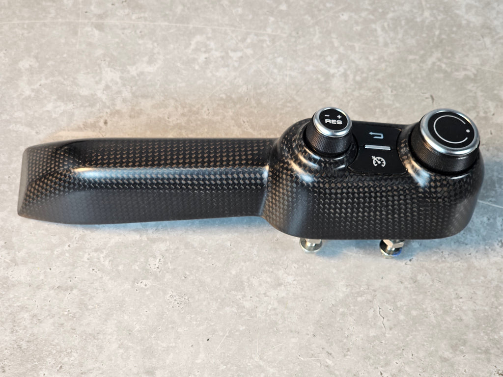 FERRARI GTC4, PORTOFINO, 812 TFT CONTROL UNIT 328331 WITH CARBON SURROUND