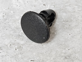 MASERATI LEVANTE FASTENING CLIP 675000629