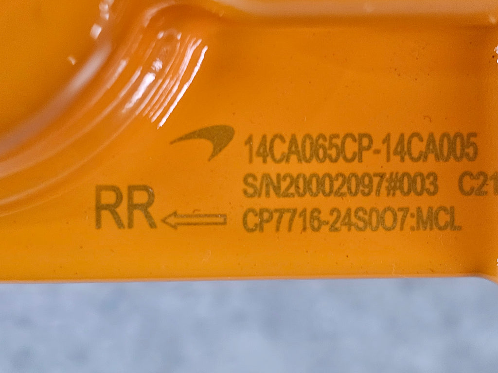 MCLAREN 720S REAR RIGHT CEREAMIC CALIPER  14CA065CP.1 (MCLAREN ORANGE)