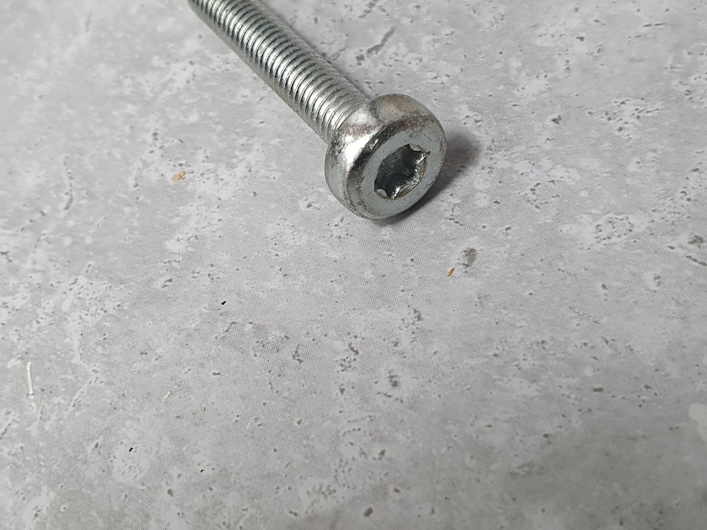 ASTON MARTIN SCREW-M6X35 PN TX 8 703741