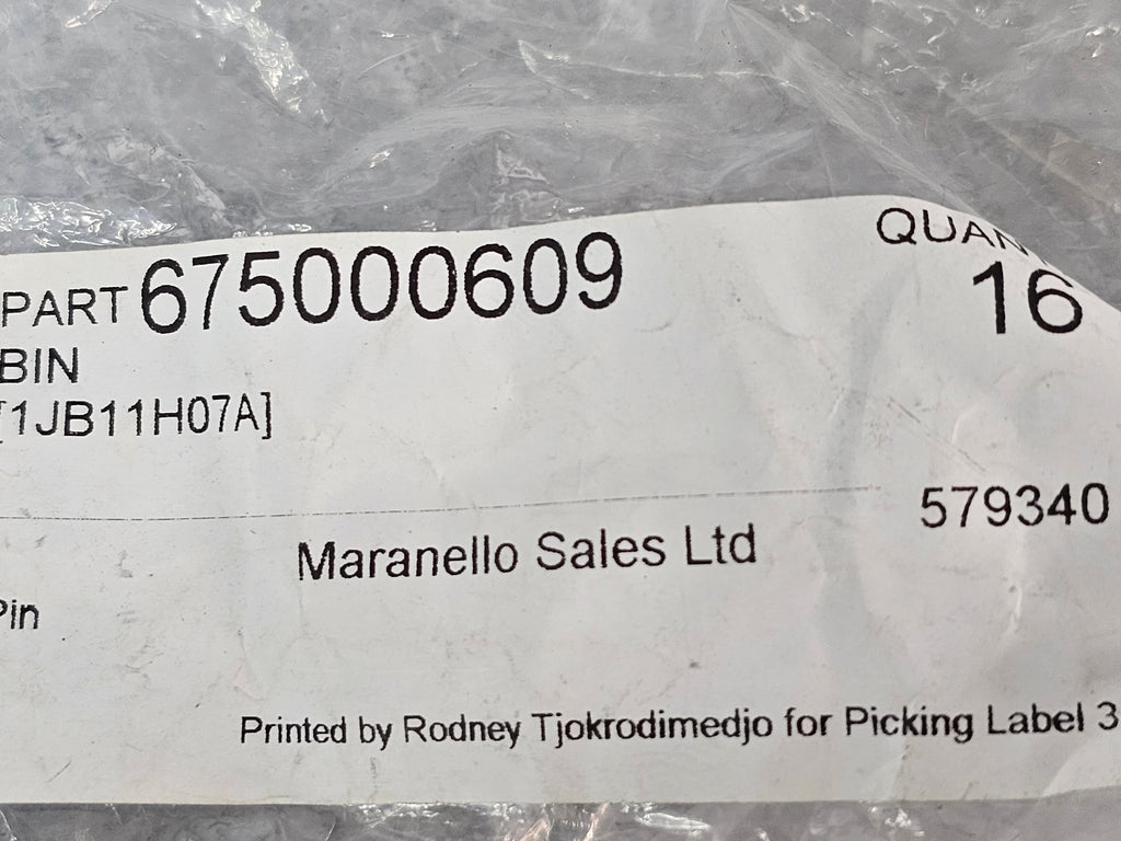 MASERATI LEVANTE FASTENING PIN 675000609