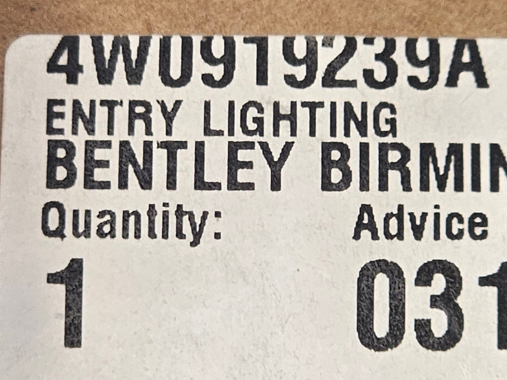 BENTLEY ENTRY LIGHTING 4W0919239A