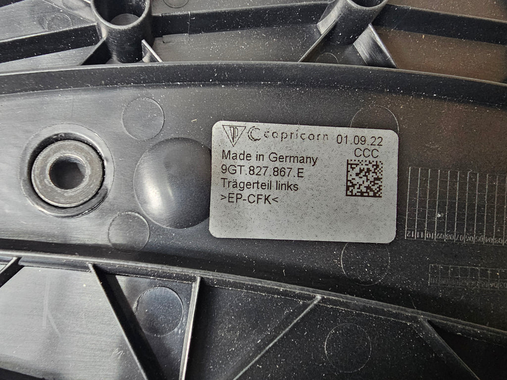 PORSCHE 992 CONNECTING PLATE MATT BLACK 9GT827867E