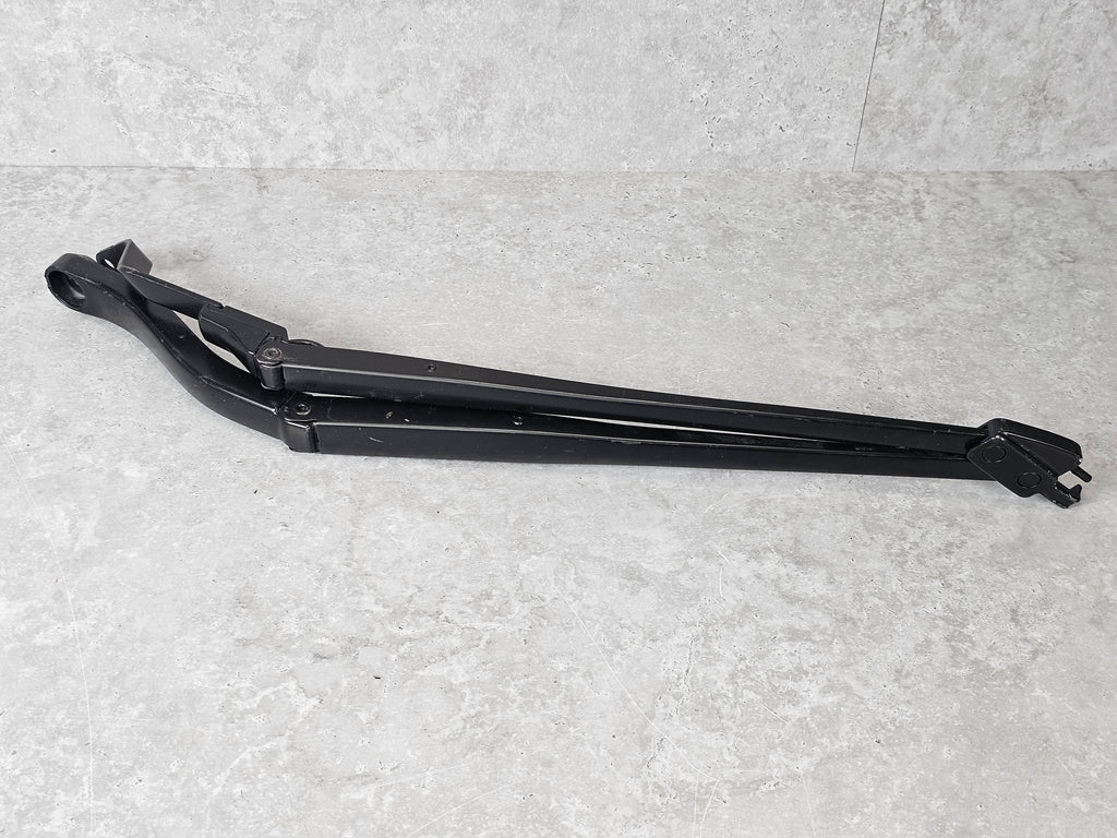 MCLAREN 570S 540C LEFT WIPER ARM 13A5860CP