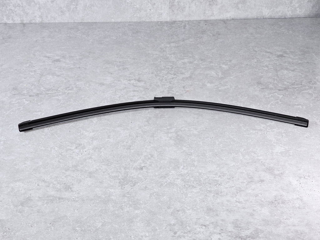 MCLAREN WIPER BLADE LHD ROW DRIVE 13A4036CP