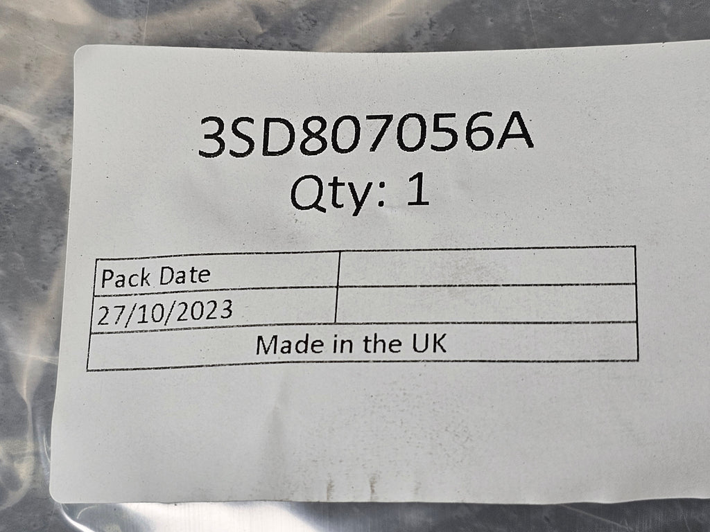 BENTLEY BRACKET FOR WHEEL HOUSING 3SD807056A
