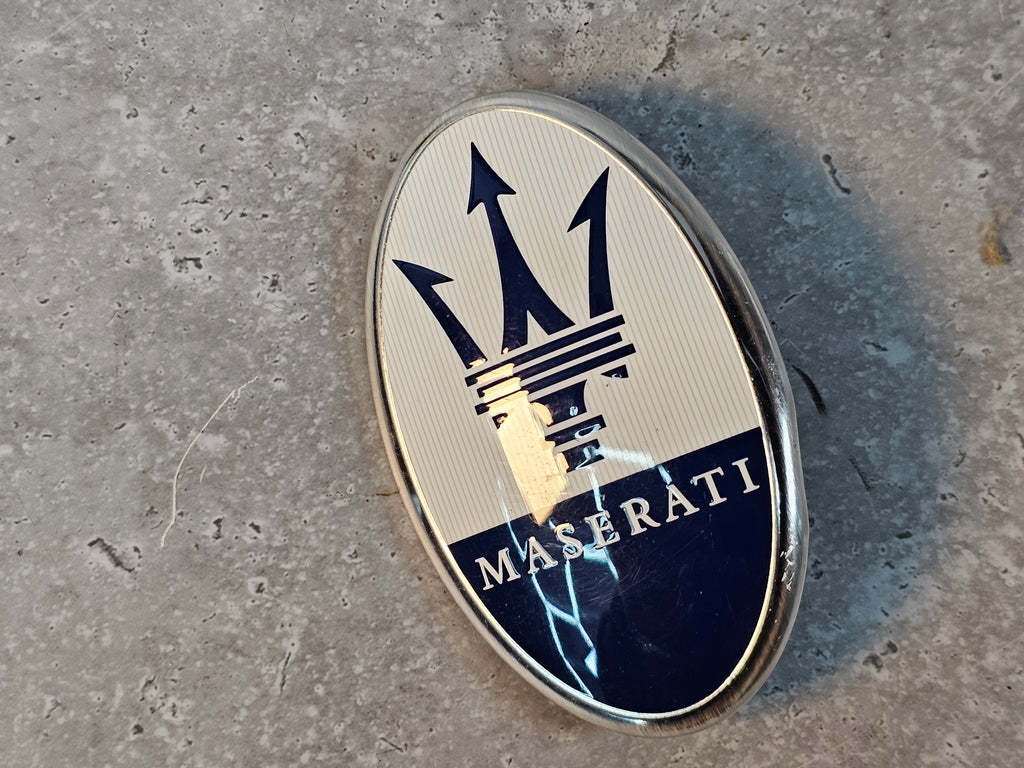 MASERATI MASERATI OVAL LOGO 670213241