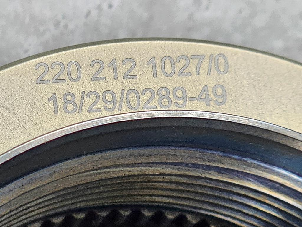 MCLAREN CENTRE LOCK WHEEL NUT, LH 15BA238CP