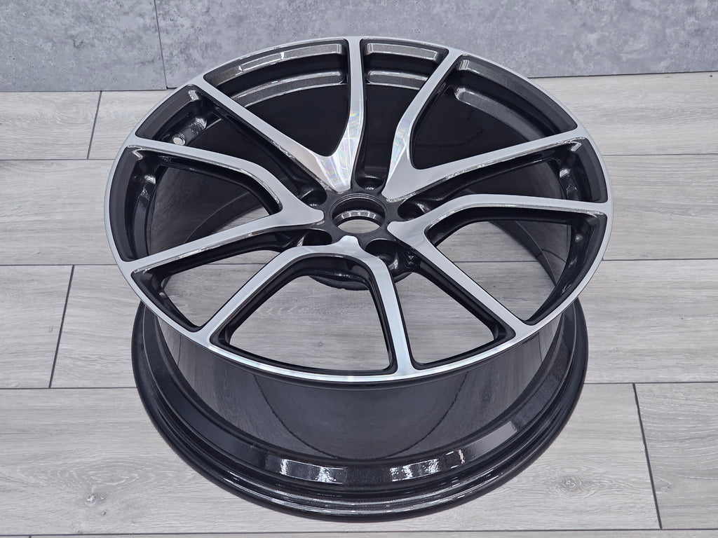 MCLAREN 570S FRONT 19" ALLOY WHEEL RIM 8JX19 H2 13B0927CP