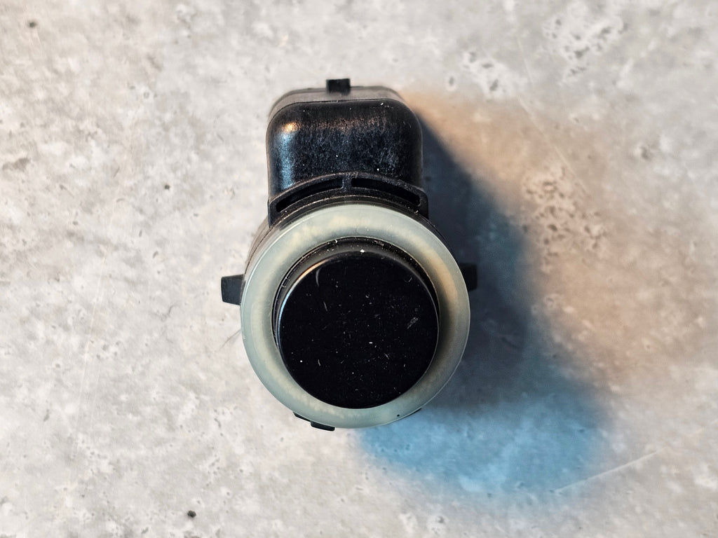 GENUINE VALEO PARKING DISTANCE SENSOR AUDI/VW 890007 EA48853